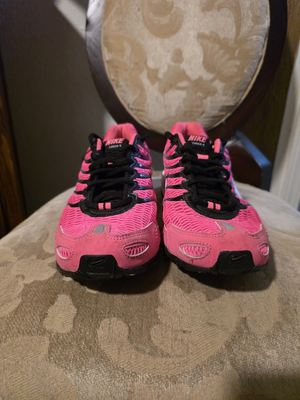 Nike Hot Pink and Black Women's Running Sneakers with White Swoosh - Picture 6 of 6